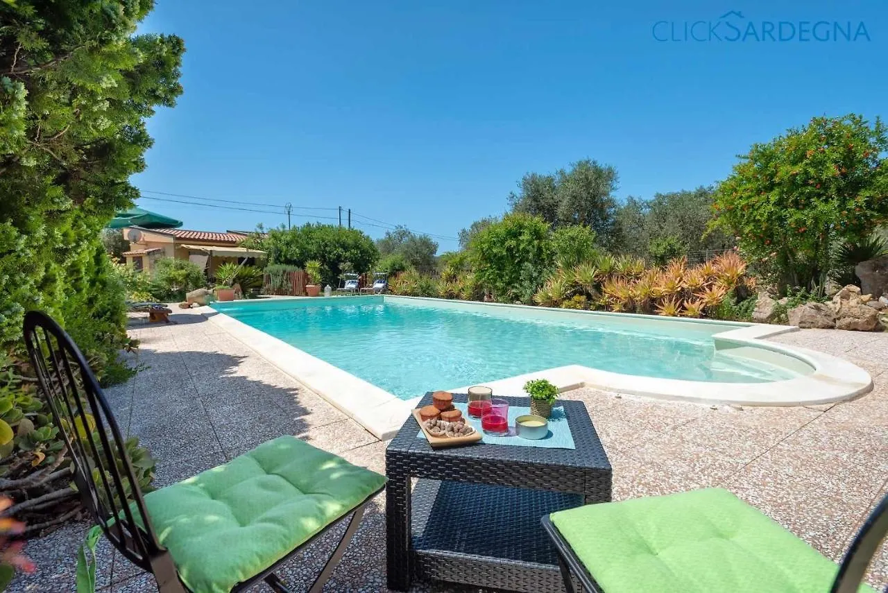 Cottage Soraya With Independent Swimming Pool Near The Beach サッサリ 0*,