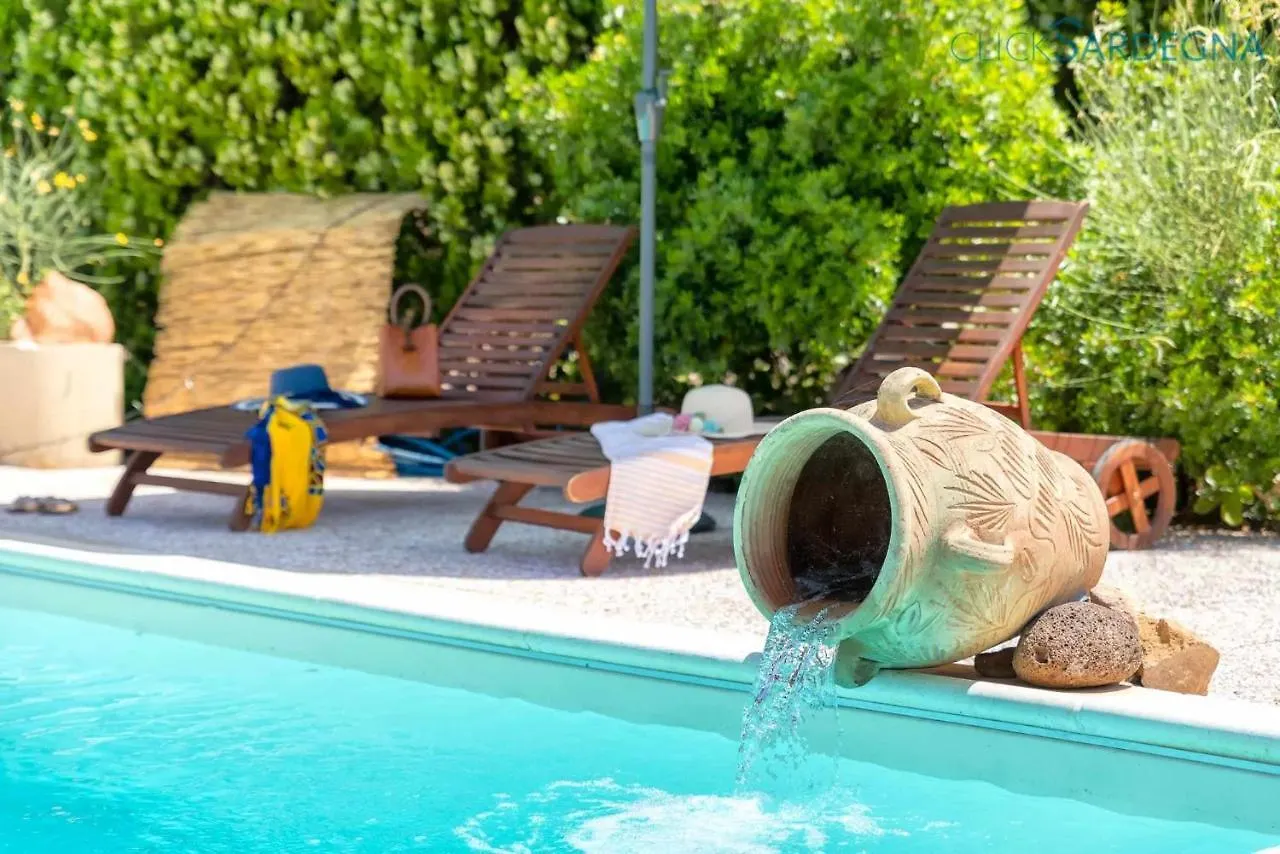 Cottage Soraya With Independent Swimming Pool Near The Beach サッサリ ヴィラ