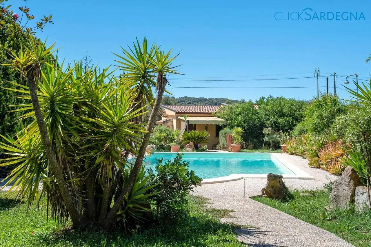 Cottage Soraya With Independent Swimming Pool Near The Beach サッサリ イタリア